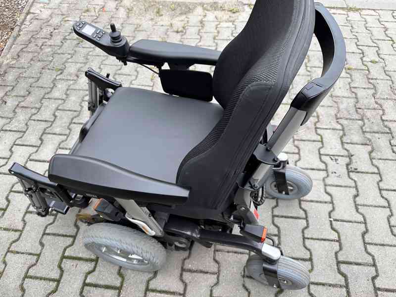 Elektrický invalidní vozík - foto 4