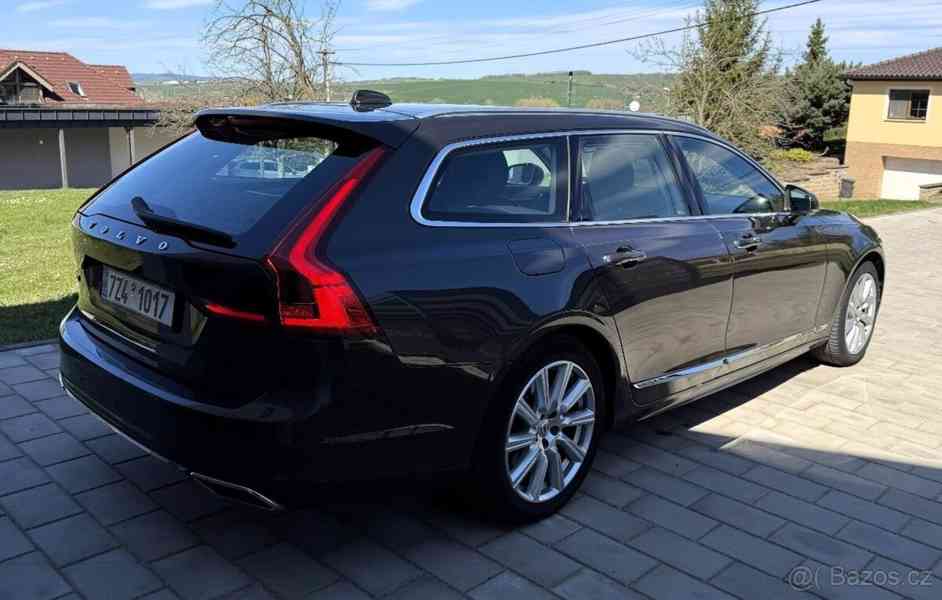 Volvo V60 2,0   D5 AWD 173kW INSCRIPTION-DPH-N - foto 5