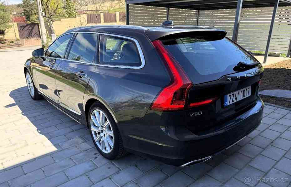 Volvo V60 2,0   D5 AWD 173kW INSCRIPTION-DPH-N - foto 8