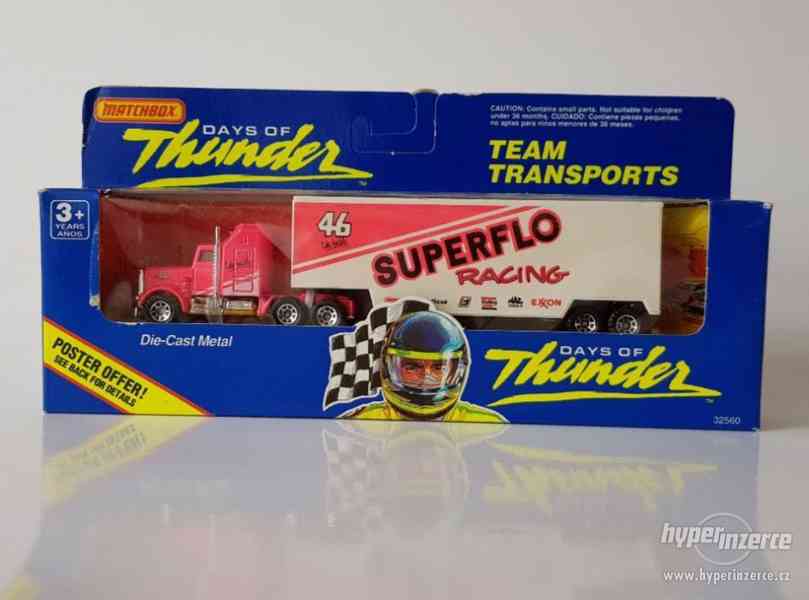 Matchbox Convoy Kenworth Box Truck Superflo Racing - foto 1