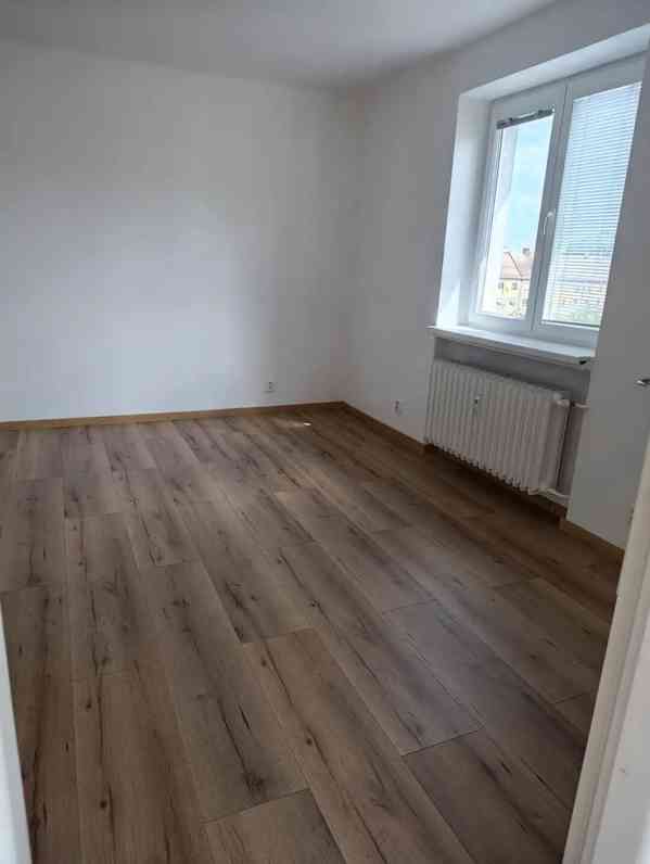 Pronájem bytu 3+1 78 m² - foto 8