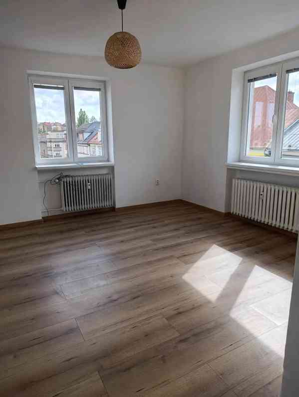 Pronájem bytu 3+1 78 m² - foto 6