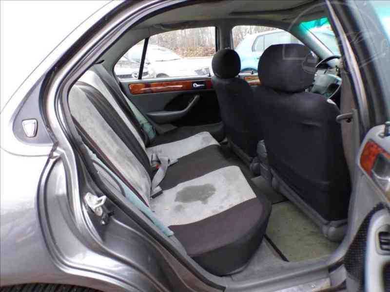 Rover 600 2,3 Si 623 , 1.MAJITEL - foto 10