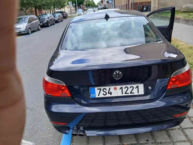 BMW Řada 5 2,3 E60 523 - foto 9