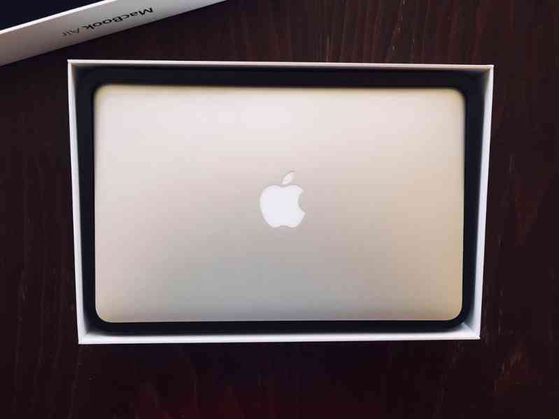 MacBook Air 11 64 GB + Magic Mouse - foto 5
