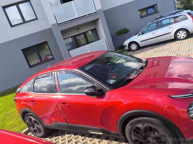 Citroën C4 r.2021,66000km.Výbava Shine - foto 11