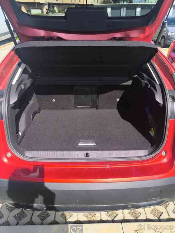Citroën C4 r.2021,66000km.Výbava Shine - foto 3