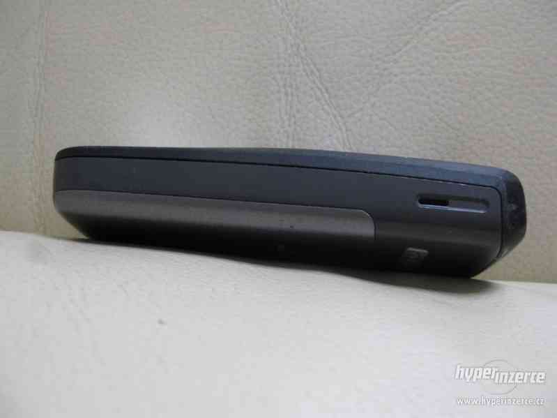 Nokia 2626 - plně funkční mobilní telefon z r.2007 - foto 7