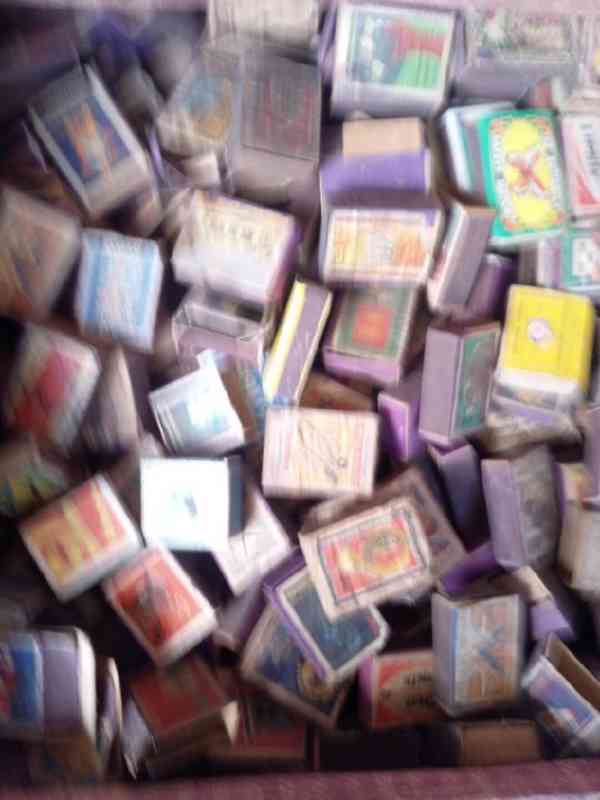 Prodám staré zápalkové krabičky a etikety. - foto 2