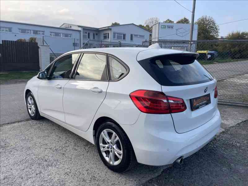 BMW Řada 2 216D ACTIVE TOURER - foto 4