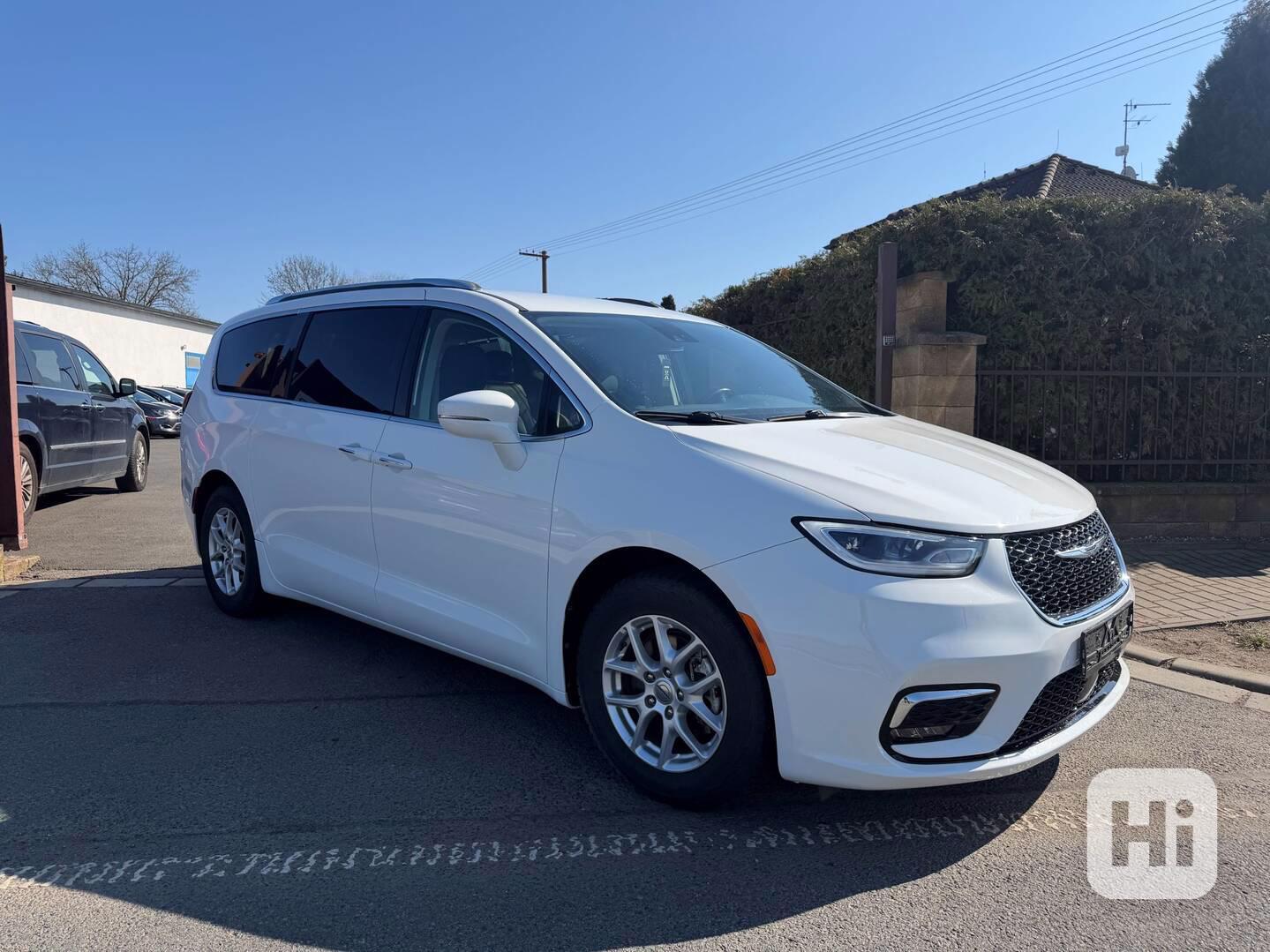 Chrysler Pacifica 3,6 RU Radar New Model DVD 2021 - foto 1