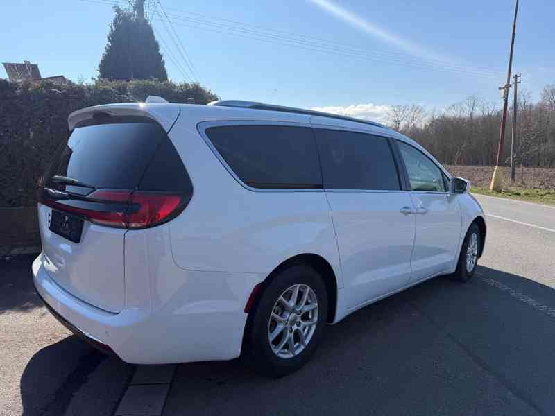 Chrysler Pacifica 3,6 RU Radar New Model DVD 2021 - foto 4