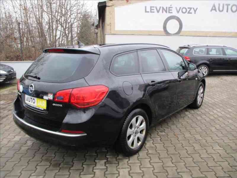 Opel Astra 1,6 CDTI 100KW - foto 4