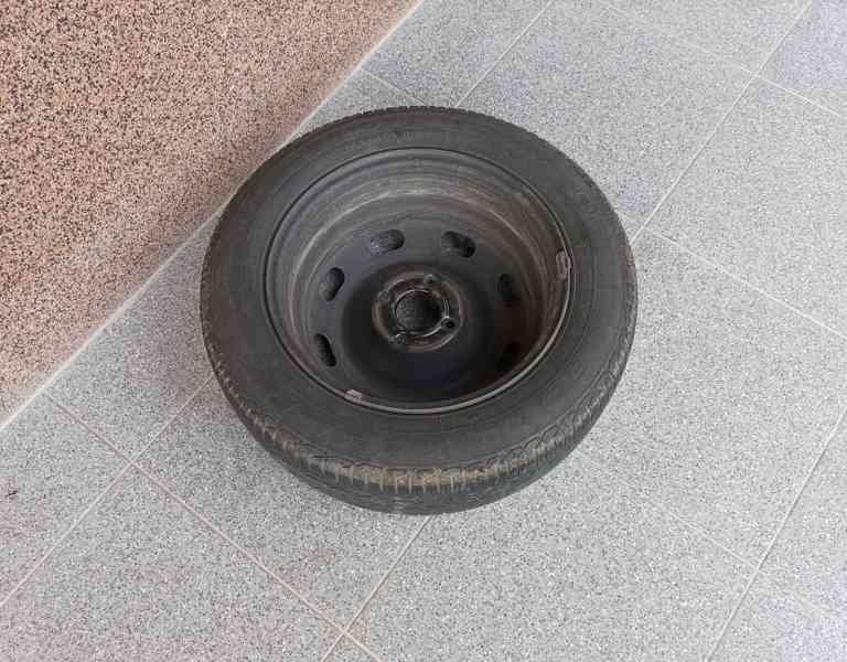 Auto – plechový (ocelový) disk z rozměru 6J x 15 - foto 1