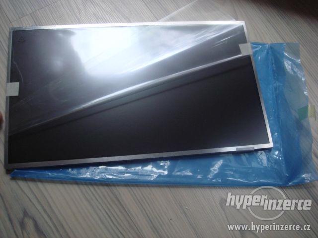 Nepoužitý LCD displej 15.6" 1366 x 768 WXGA, matný - foto 1