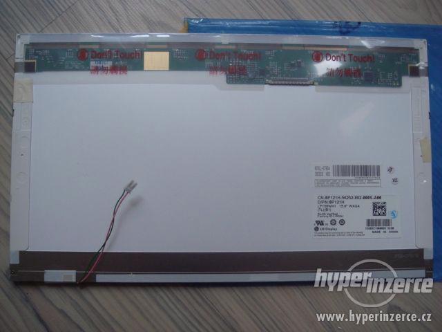 Nepoužitý LCD displej 15.6" 1366 x 768 WXGA, matný - foto 2