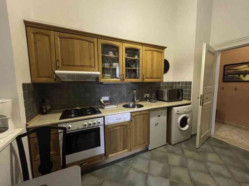 Snížená cena: Byt k pronájmu, 2 ložnice • 75 m² - foto 7