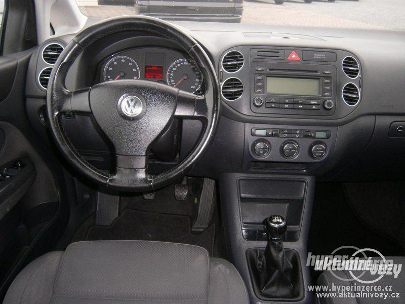 Volkswagen Golf Plus 1.6, benzín, vyrobeno 2005, el. okna, STK, centrál, klima - foto 11