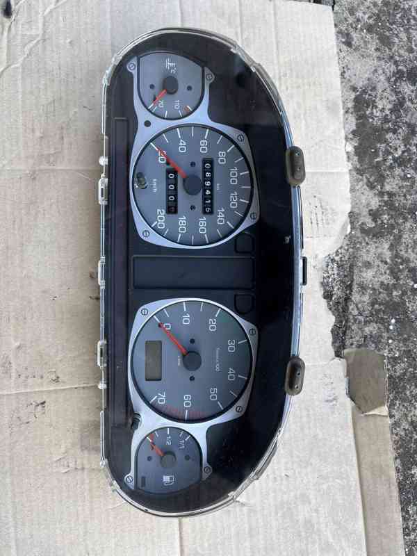 Přístrojovka otáčkoměr ŠKODA FELICIA 1.3 - foto 3