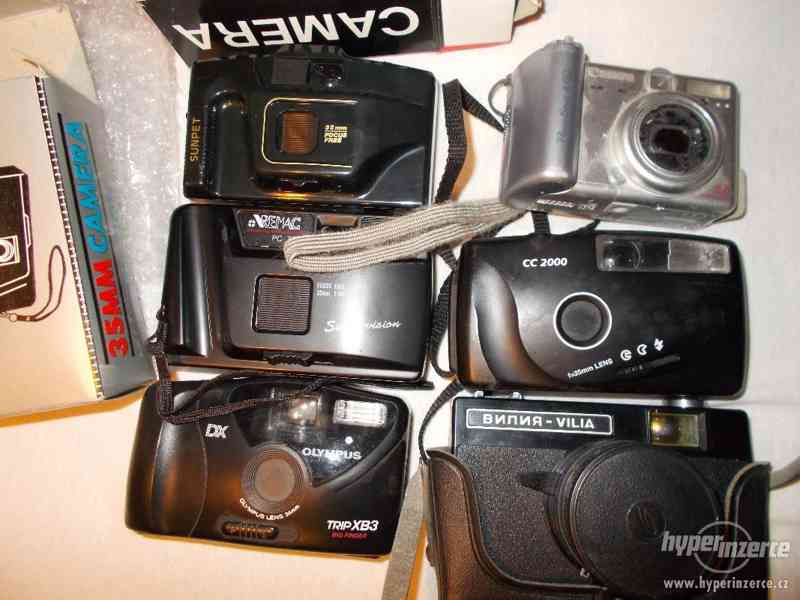 Starší fotoaparáty - foto 1