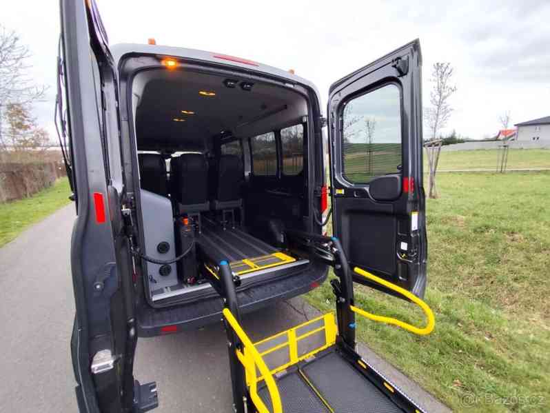 Ford Transit 2,0   s plošinou pro vozíčkáře - foto 20