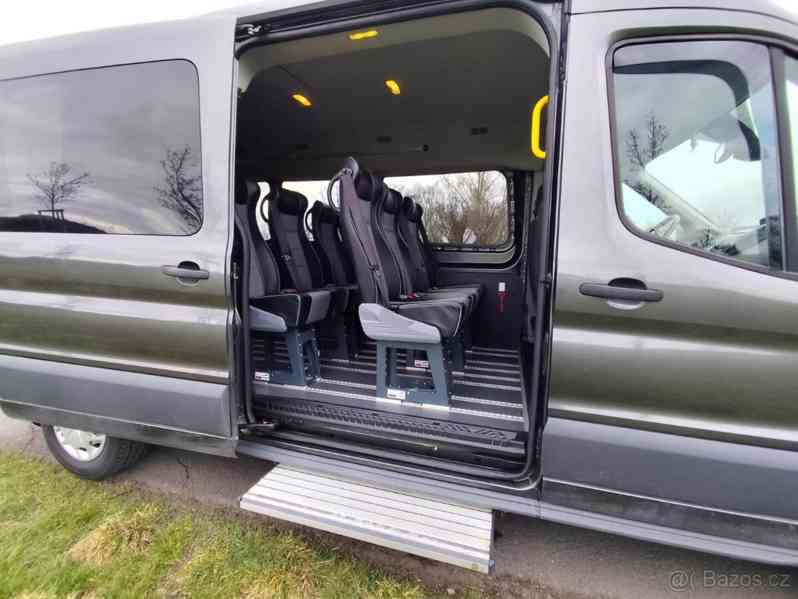 Ford Transit 2,0   s plošinou pro vozíčkáře - foto 16