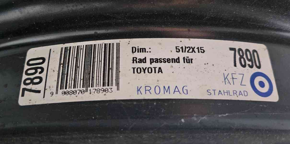 Toyota Yaris disky plechové 5.5JX15 4X100 ET45 KFZ 7890 - foto 2