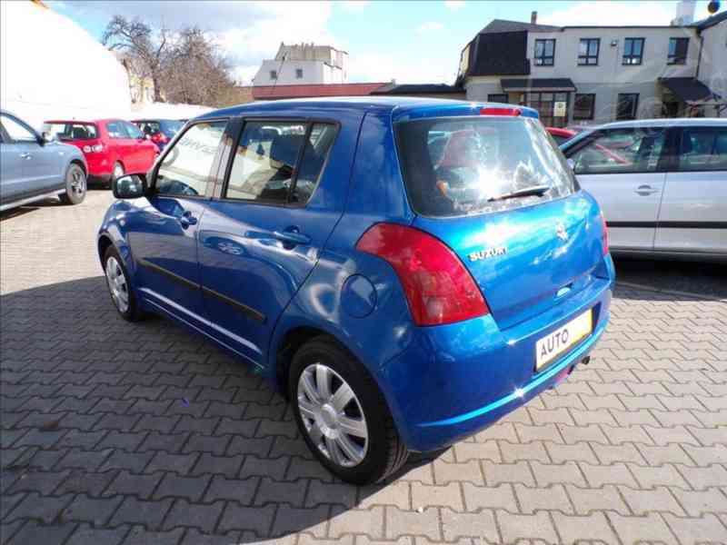 Suzuki Swift 1,3 i KLIMA - foto 3