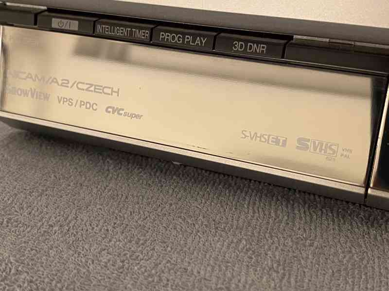 S-VHS video Panasonic, HIFI stero, 6 hlav, ovladač  - foto 2