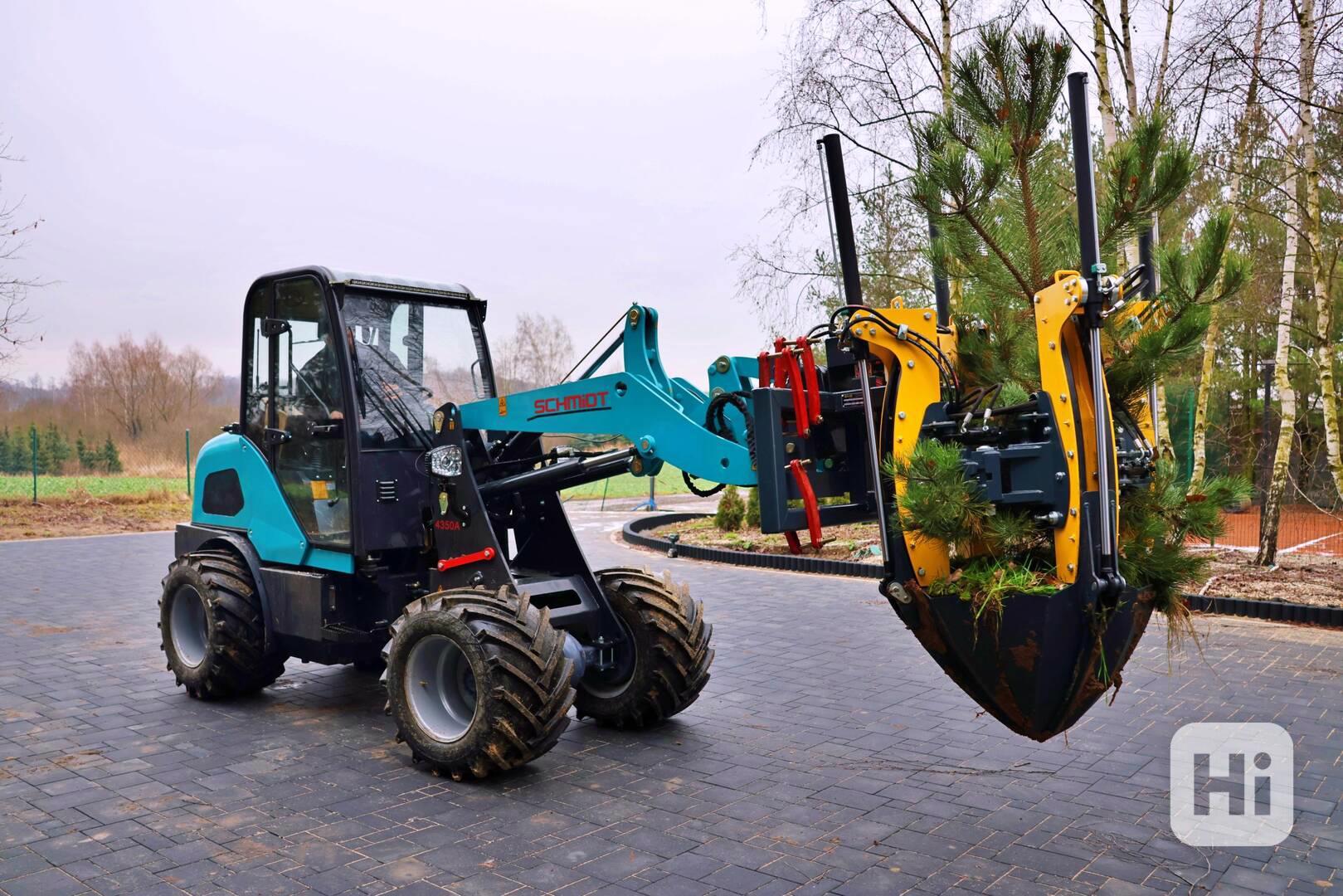 Kloubový kolový nakladač 4350A - foto 1