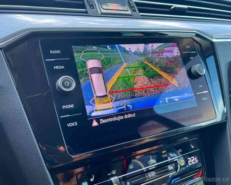 Volkswagen Passat 2,0   B8 r line 110kw DSG - foto 15