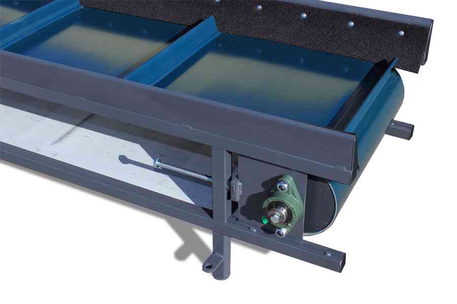 Pásový dopravník 400x35 cm s unašeči a s motorem - foto 6