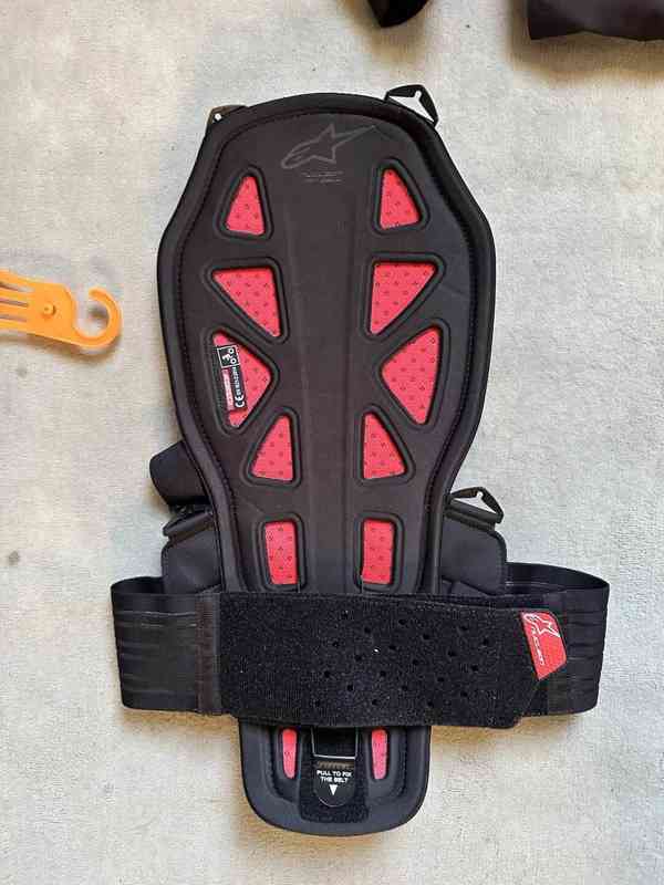 Chrániče páteře Alpinestars Nucleon KR-1 CELL - foto 3
