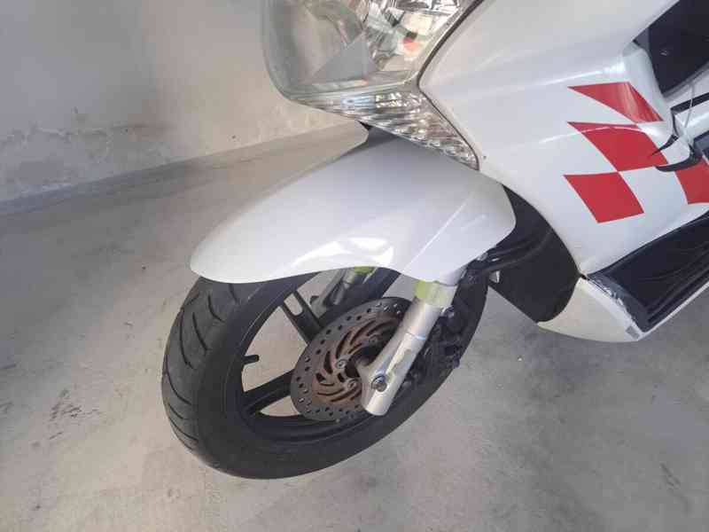 Honda PCX125 - foto 7