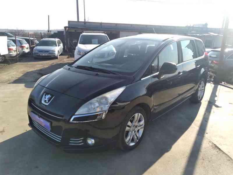 PEUGEOT 5008 2.0 HDI KLIMA,NAVI,AUTOMAT - foto 3