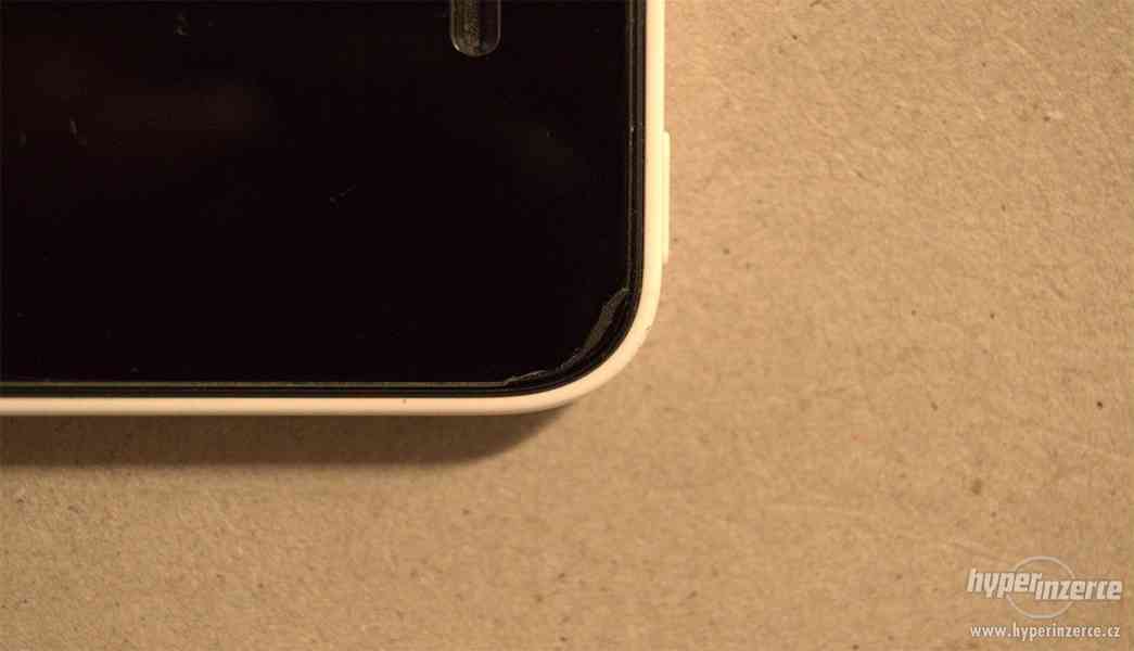 iPhone 5c white - (rok starý, je nově koupený) - foto 4