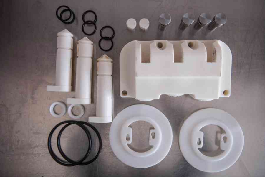 Stroj na točenou zmrzlinu Frigomat Kiss 3P - foto 6