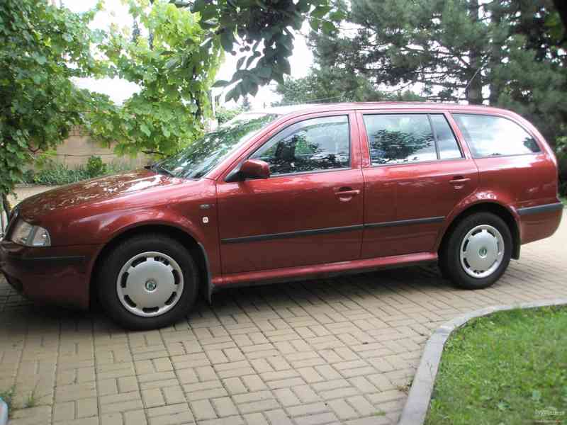 Škoda Octavia combi VÝBORNÝ STAV, ZAJÍMAVÉ DOPLŇKY! - foto 4