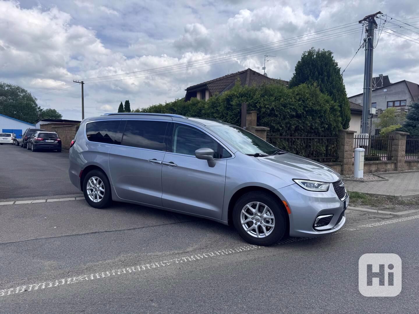 Chrysler Pacifica 3,6 L ADAPT-ČOČKA 2021 TOP CENA - foto 1