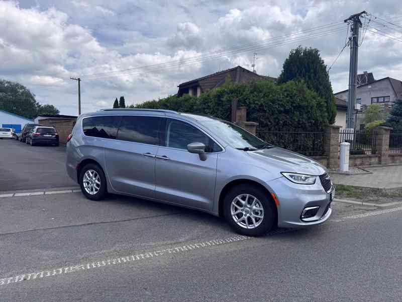 Chrysler Pacifica 3,6 L Adapt temp, New model 2021 - foto 1
