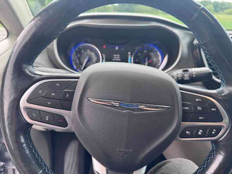 Chrysler Pacifica 3,6 L ADAPT-ČOČKA 2021 TOP CENA - foto 18