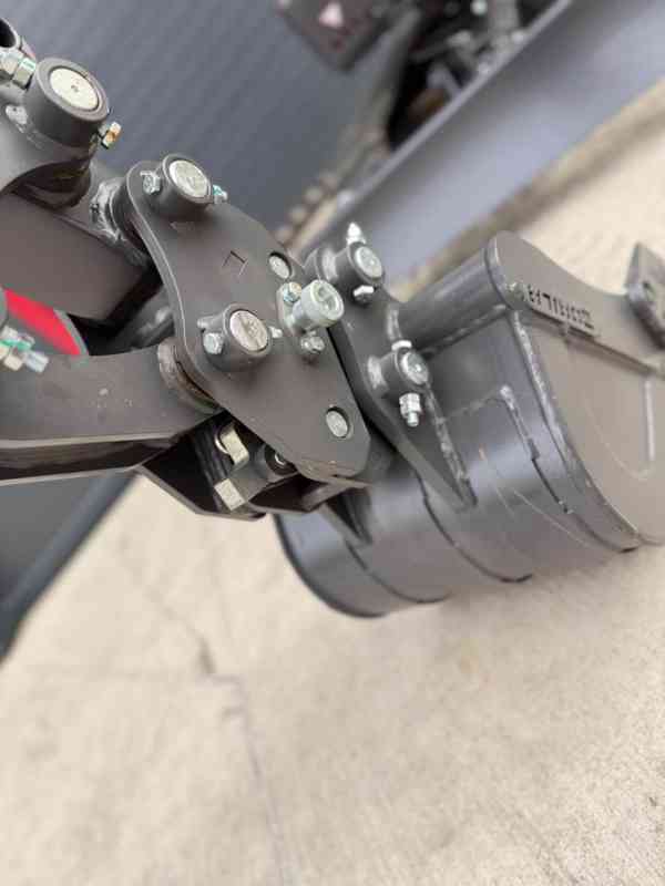 MINIBAGR G 20 SE PRO !!SLEVA 152 000,- Kč NA POSLEDNÍ KUS - foto 13