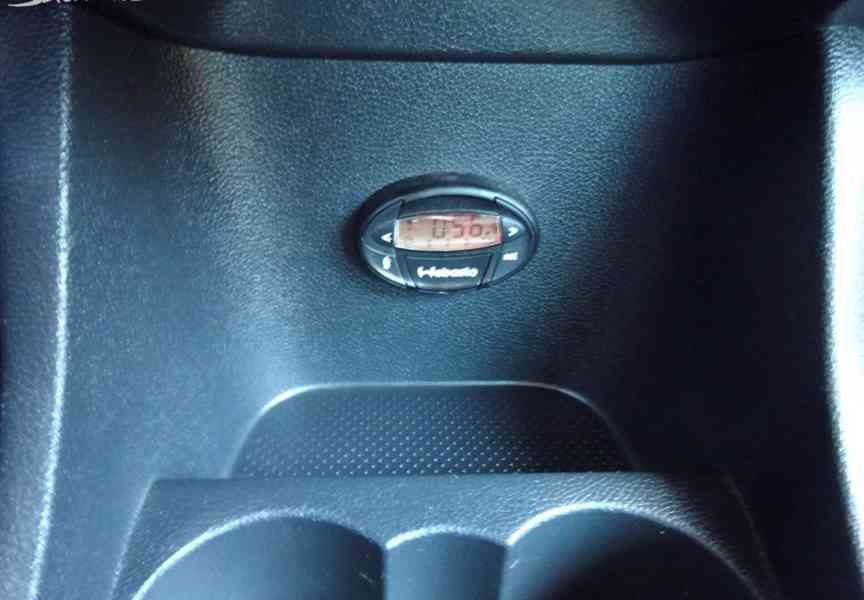 Škoda Roomster 1.2 TSI r.v.2013 (63 kw) WEBASTO - foto 9