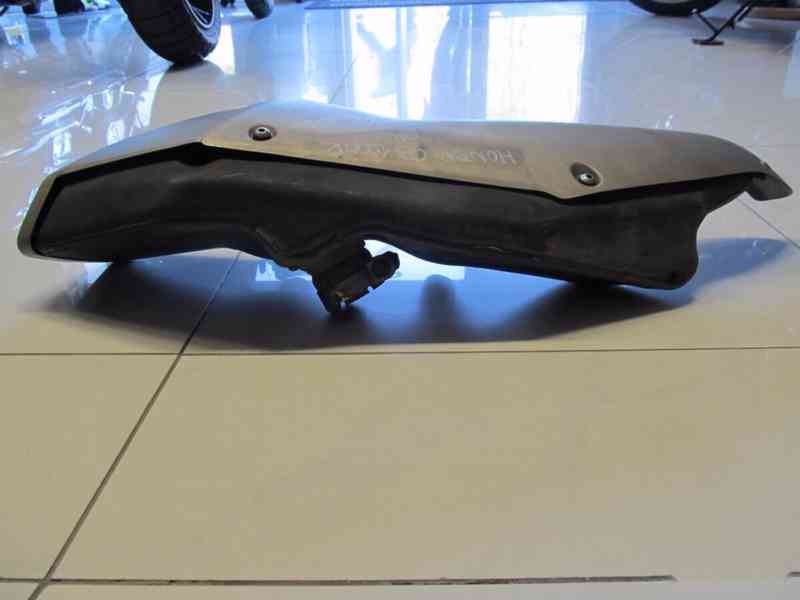 Výfuk Honda CB 1000 R (2010) - foto 3