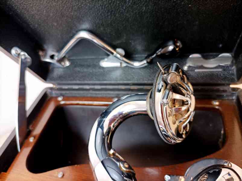 Starožitný gramofon na kliku His Master’s Voice, rok 1931   - foto 14