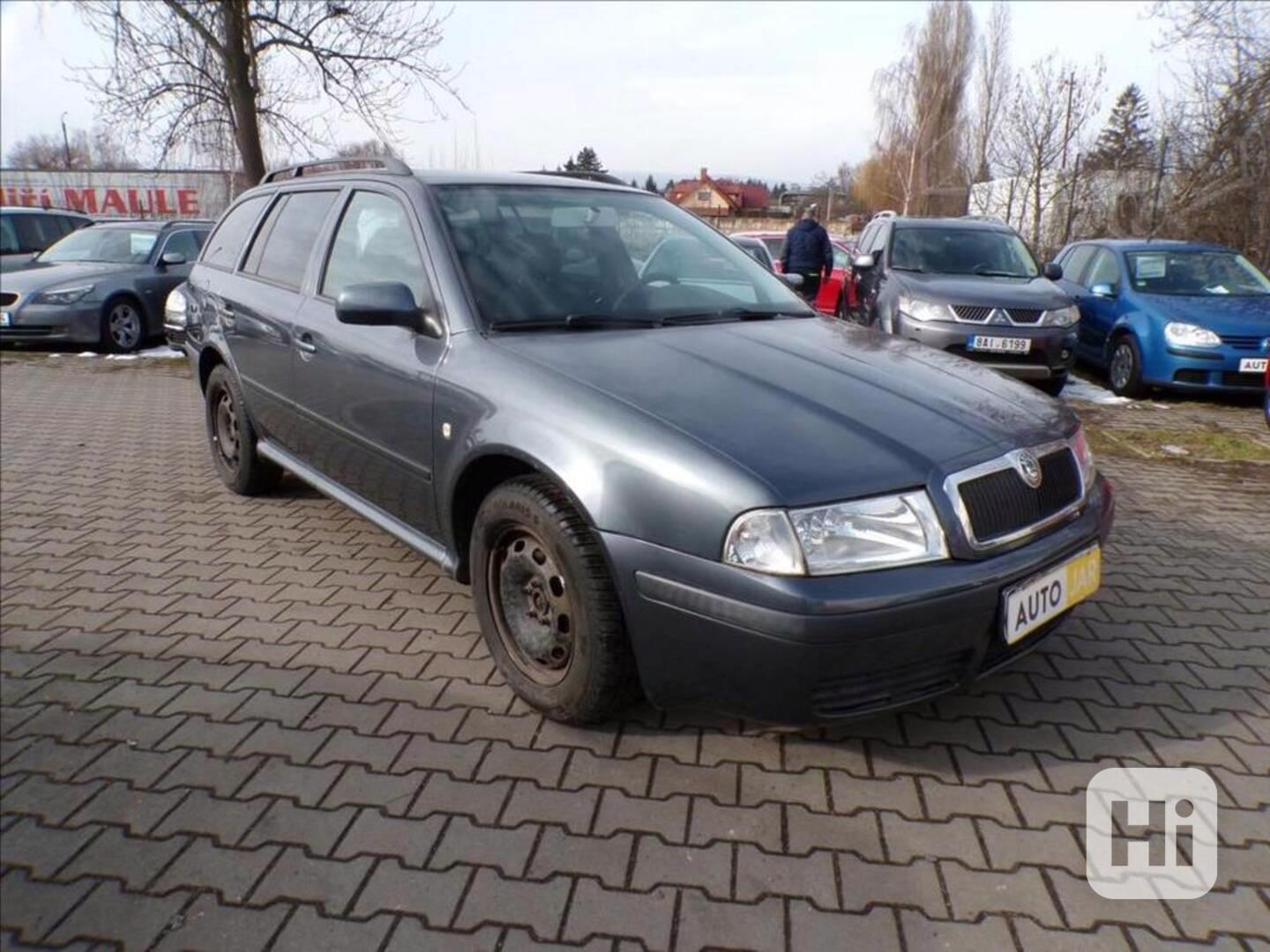 Škoda Octavia 1,6 i TOUR,TAŽ.ZAŘ. - foto 1