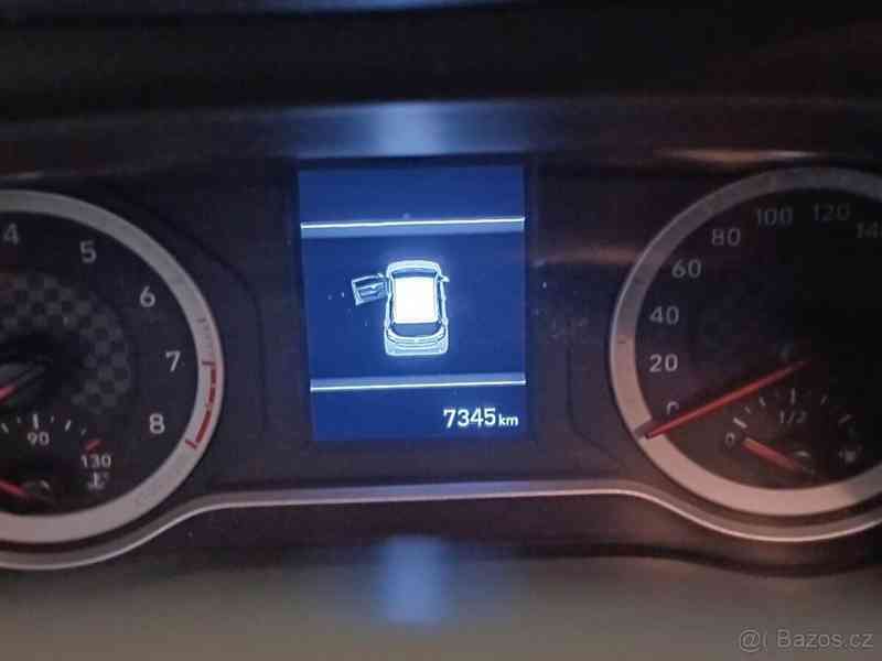 Hyundai i10 1,0   MT Comfort Go - foto 7