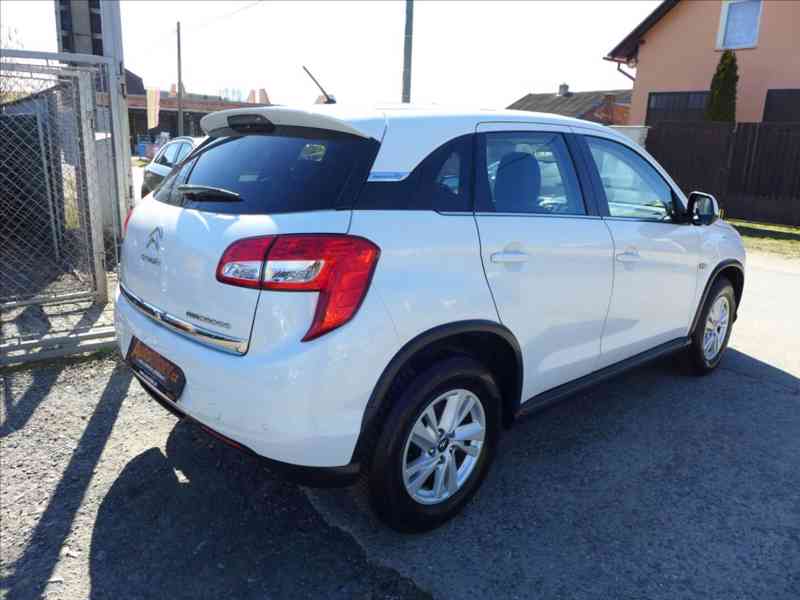 Citroën C4 Aircross 1,6 HDi 4X4 EXCLUSIVE 1.MAJ - foto 3