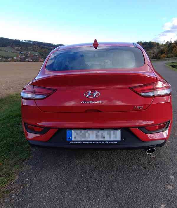 Hyundai i30, 1,4 TGDI 103 kW, 1. majitel, serviska - foto 5