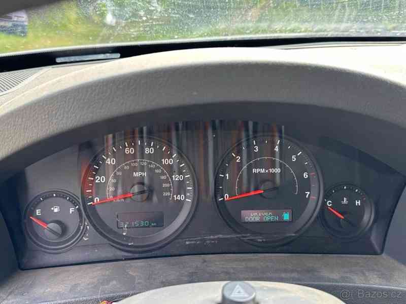 Jeep Grand Cherokee 3,7 Laredo wk - foto 8